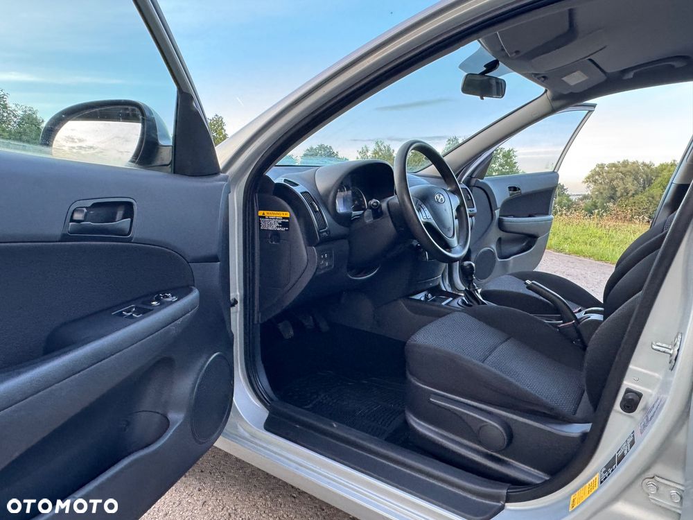 Hyundai i30 1.4 Blue Comfort - 30