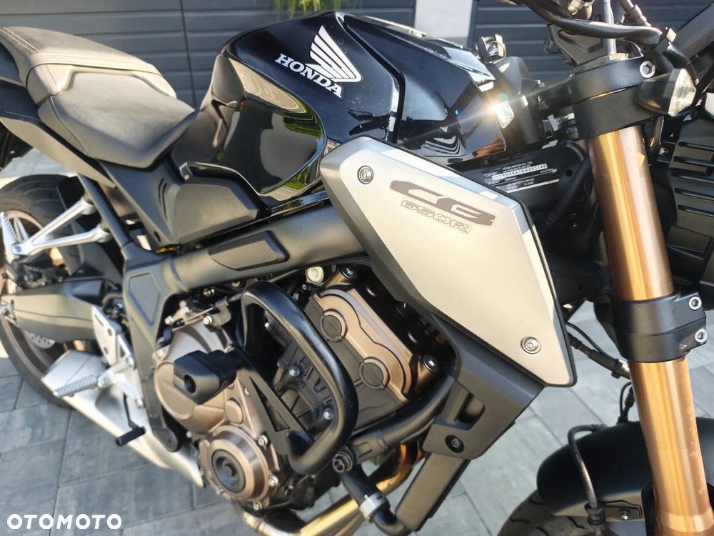 Honda CB - 27