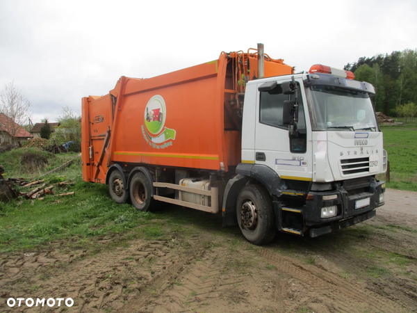 Iveco Stralis 310