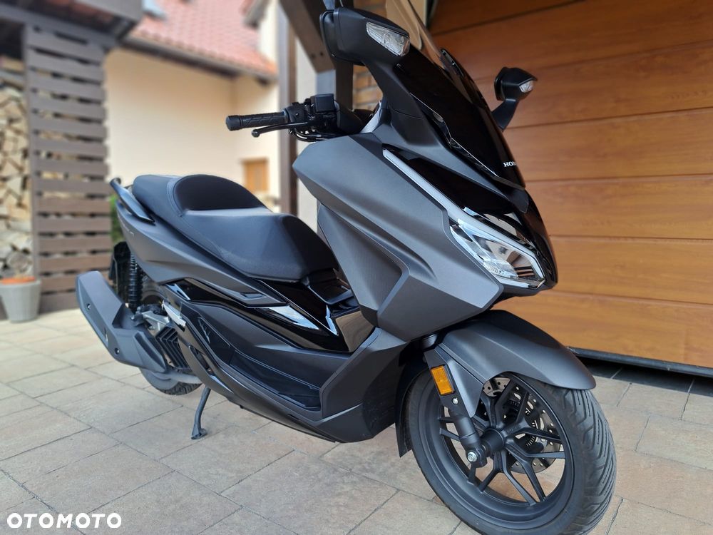 Honda NSS - 4