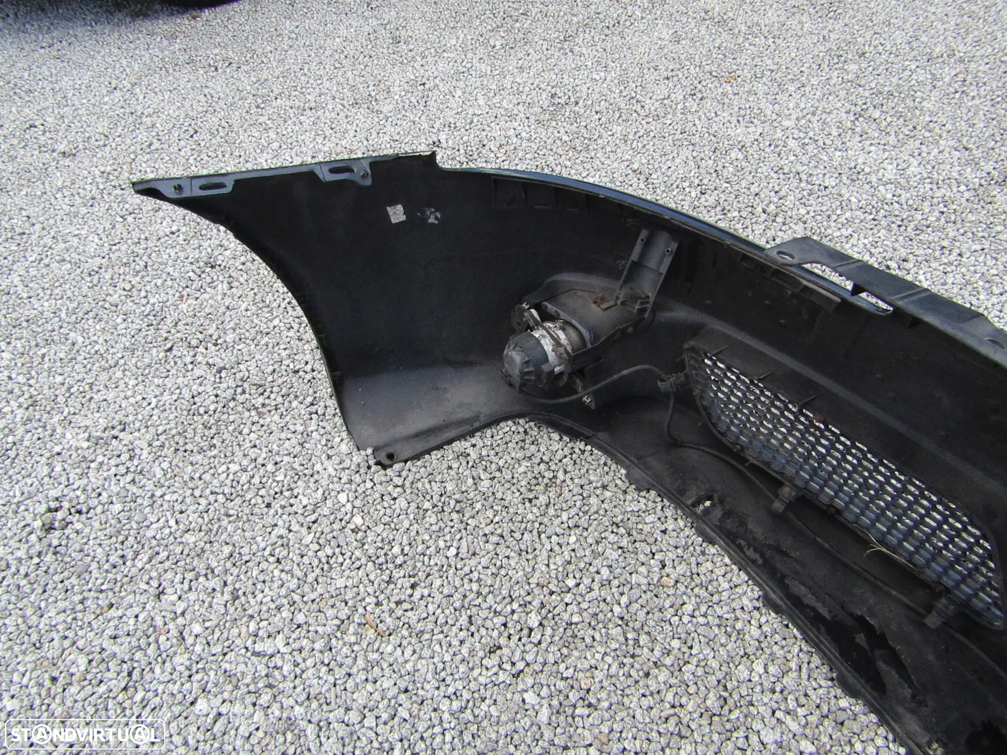 Para-choques frente Alfa Romeo 147 , Original ,ano 2006 c/farois de nevoeiro - 17