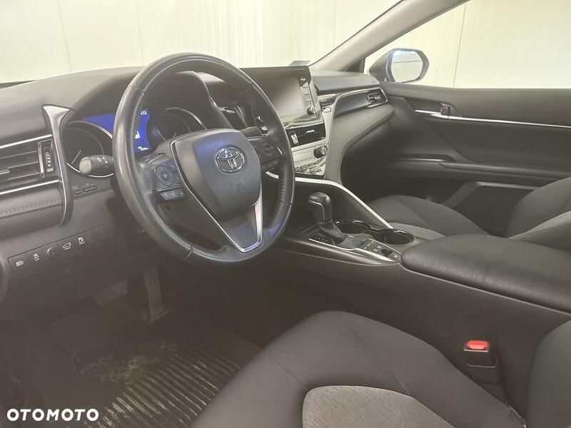 Toyota Camry 2.5 Hybrid Comfort CVT - 11