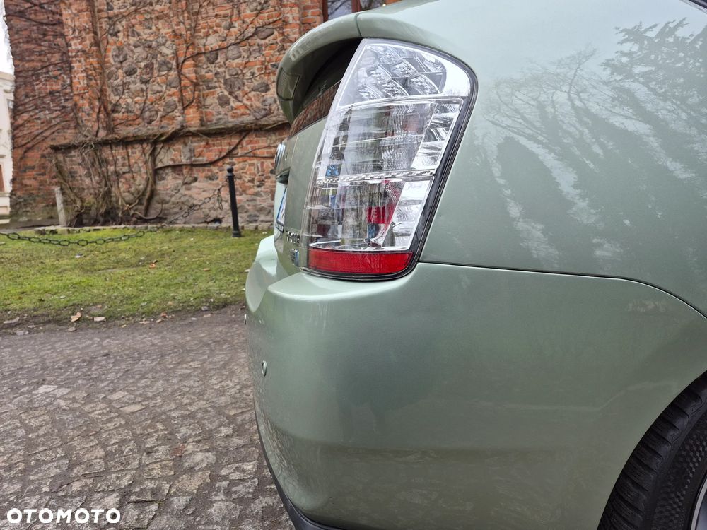 Toyota Prius 1.5 VVT-i Sol - 16