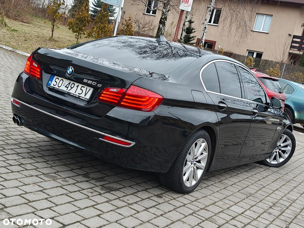 BMW Seria 5 520d Efficient Dynamics Edition - 36