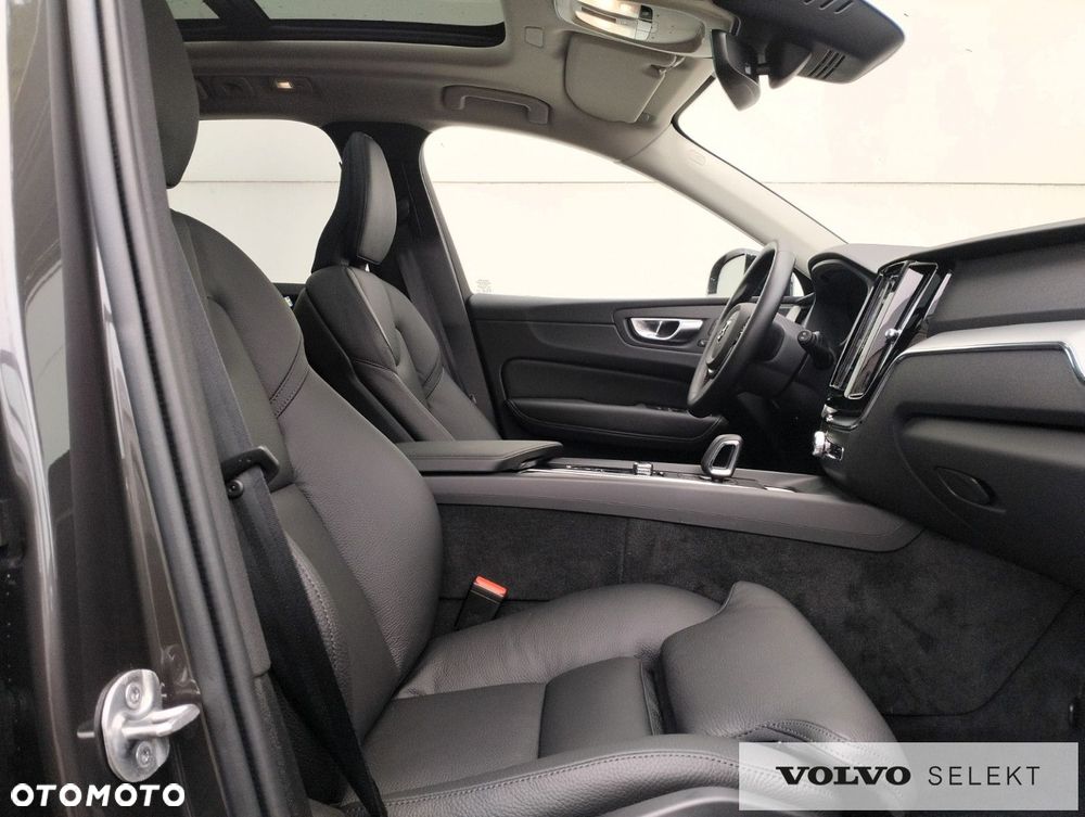 Volvo XC 60 - 21