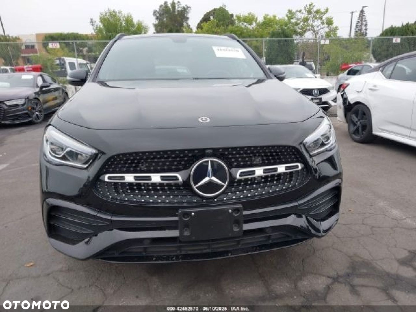 Mercedes-Benz GLA - 7