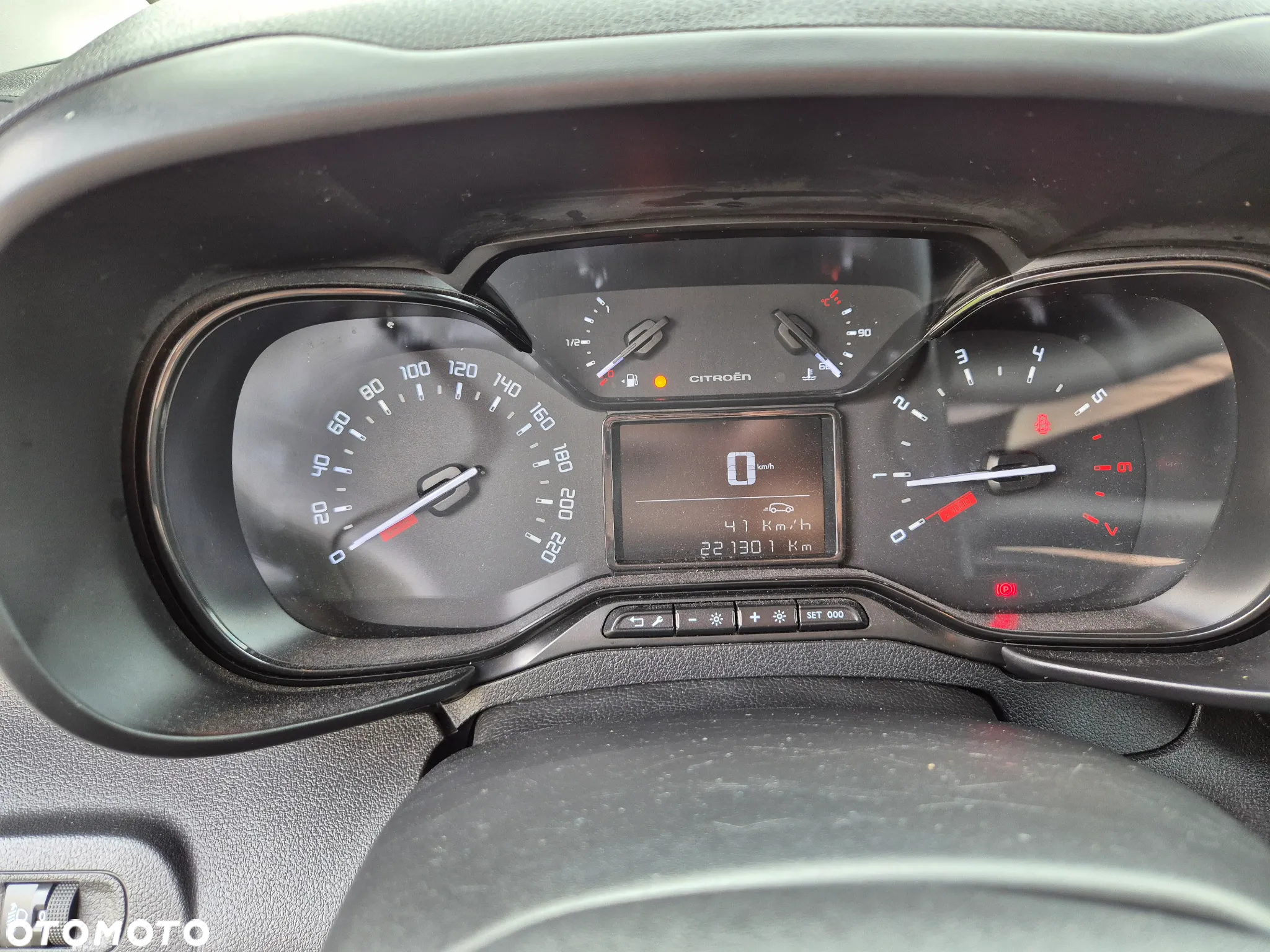 Citroën Berlingo XL BlueHDi 130 FEEL PACK - 35