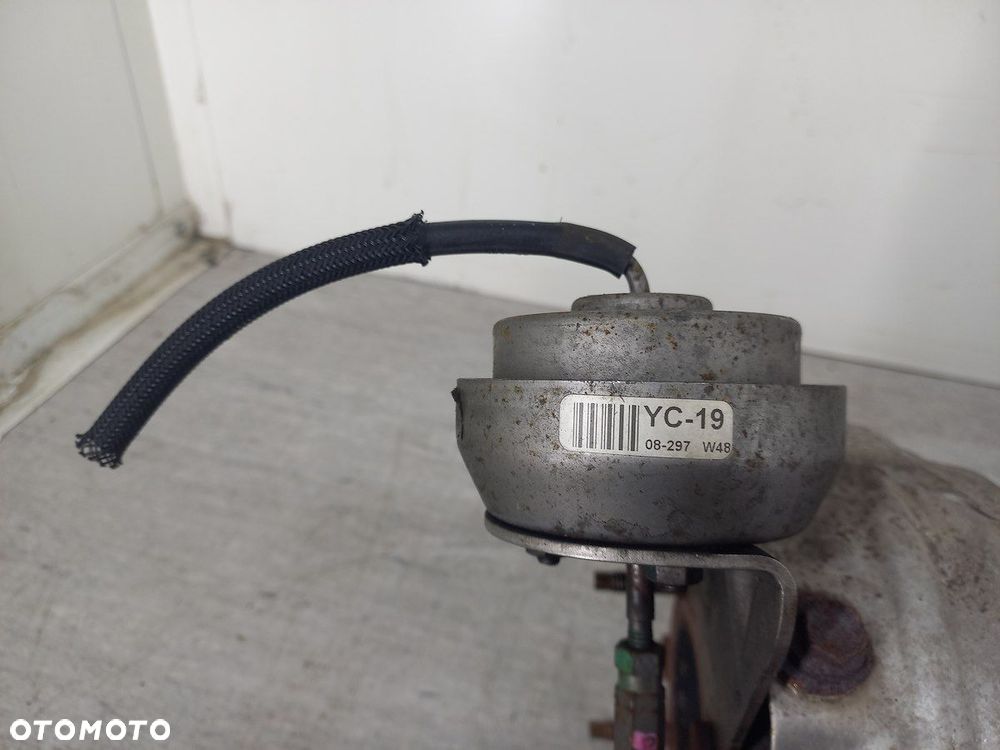 TURBINA Z KOLEKTOREM TOYOTA AVENSIS III T27 17201-0R070 2.0 D-4D - 3