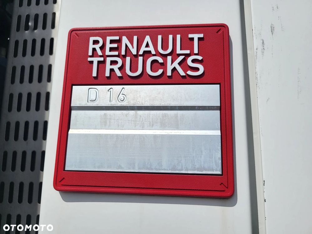 Renault D 16 / SEMAT - 25