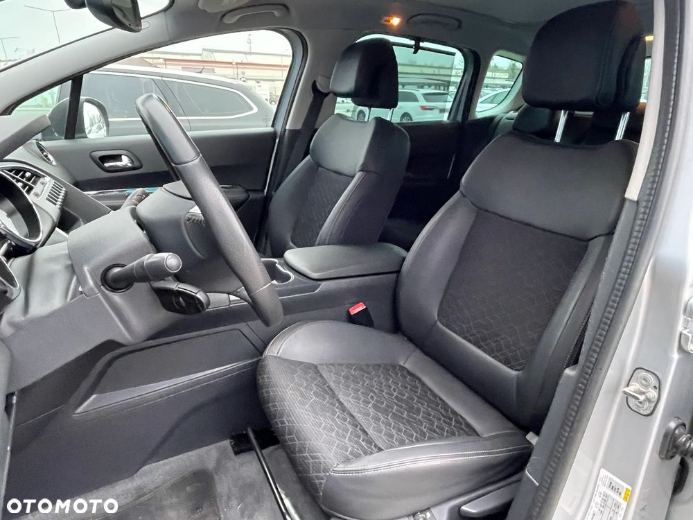 Peugeot 3008 HDi FAP 150 Platinum - 4