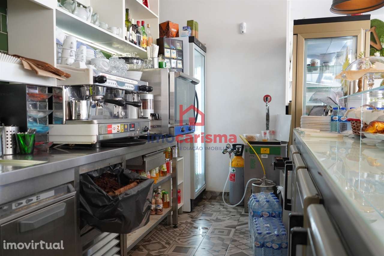 Trespasse Pastelaria e Salão de Chá "Villas" em Moreira de Cónegos, Gu - Grande imagem: 5/17