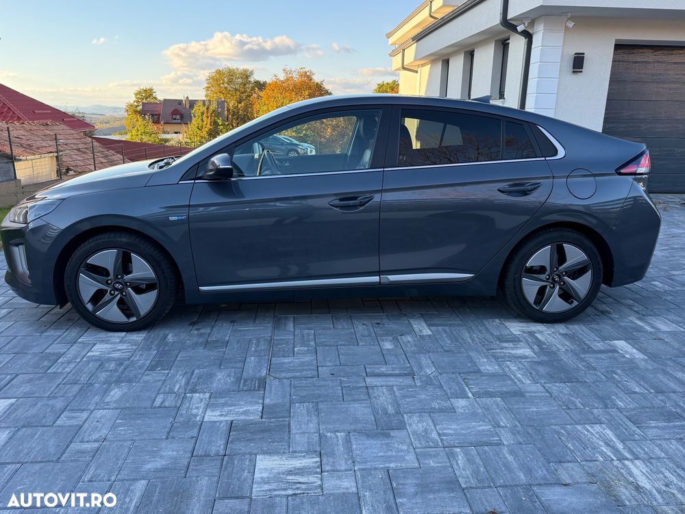 Hyundai IONIQ Hybrid 1.6 GDI Premium - 3