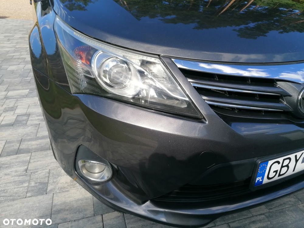 Toyota Avensis 2.0 D-4D Comfort - 29