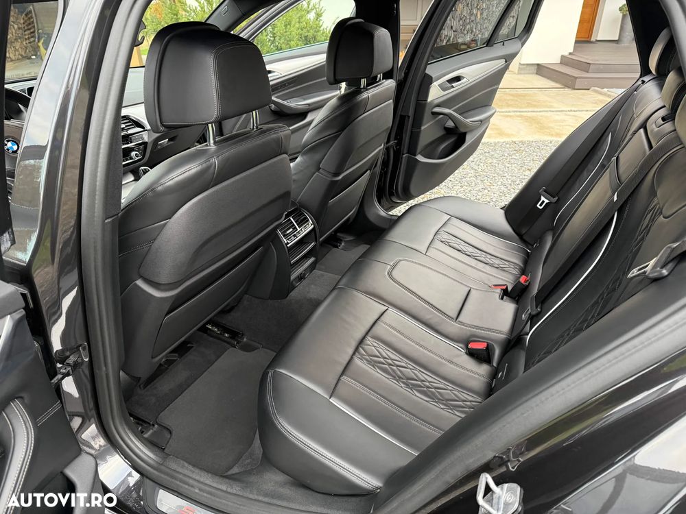 BMW Seria 5 520d xDrive AT - 11