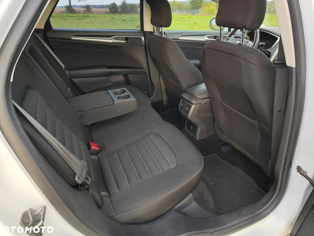 Ford Mondeo 2.0 TDCi Ambiente Plus - 9