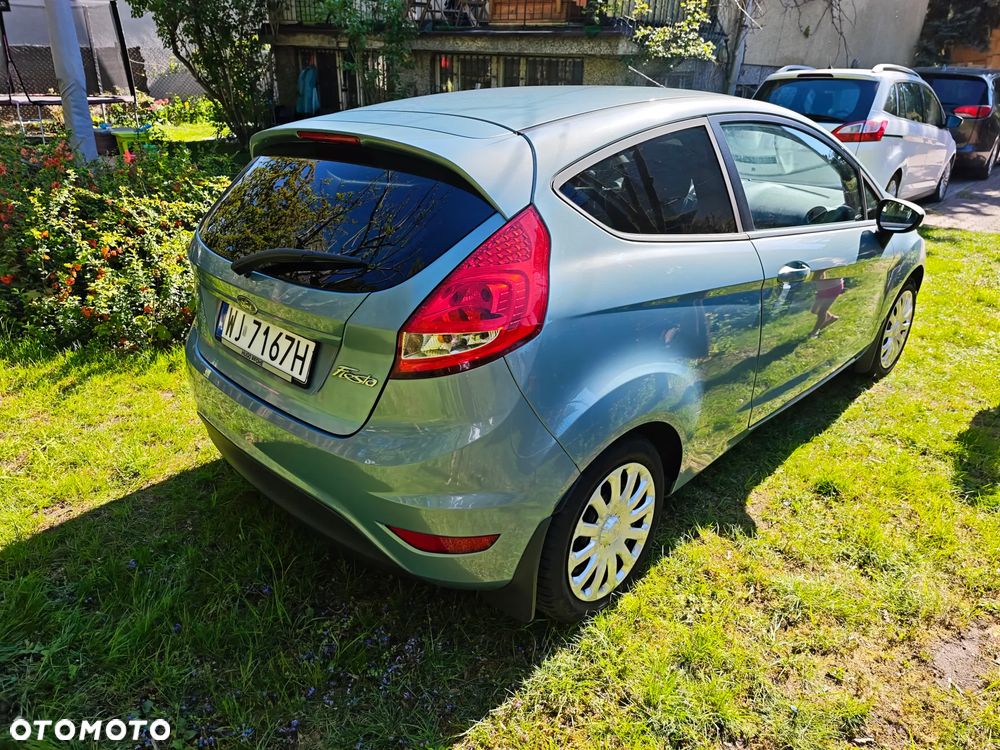 Ford Fiesta 1.25 Champions Edition - 3