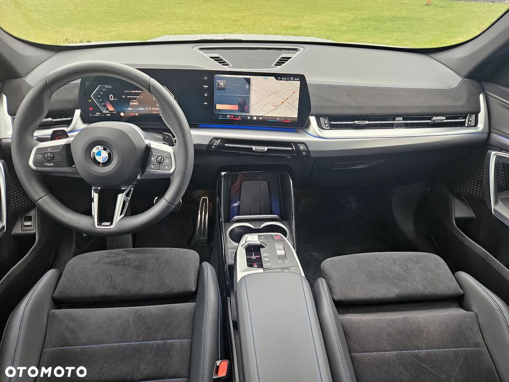 BMW X1 sDrive18i - 13