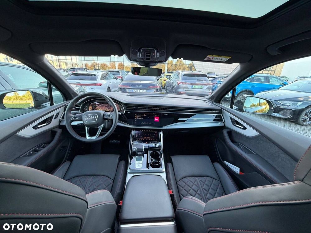 Audi Q7 TFSI e PHEV 360 kW Quattro S Line Tiptr - 13