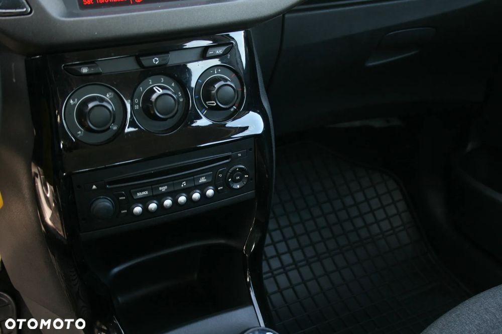 Citroën C3 Pure Tech (VTi) 68 Selection - 12