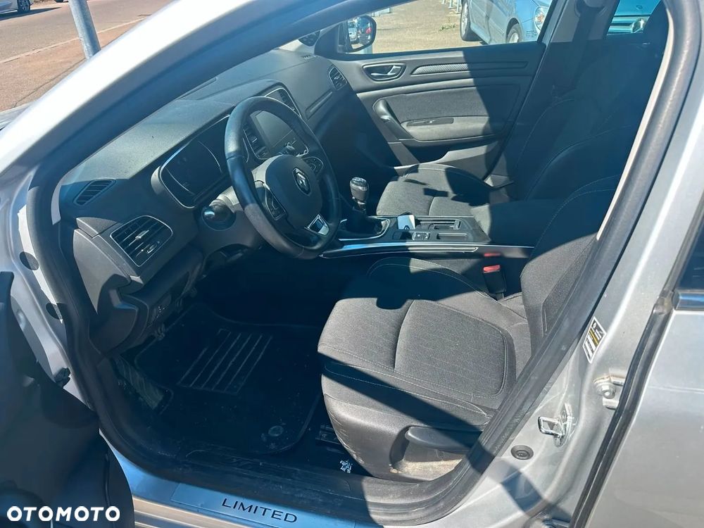 Renault Megane - 6