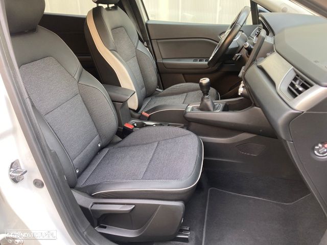 Renault Captur 1.0 TCe Exclusive - 34