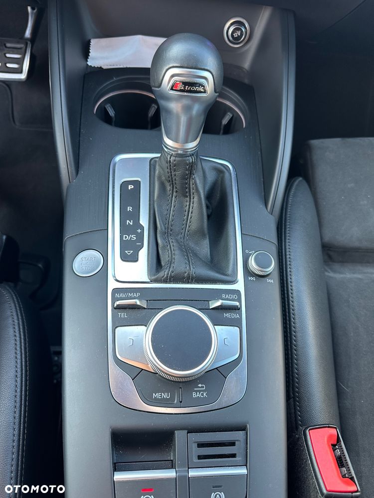 Audi A3 Sportback 35 TFSI Sport S tronic - 32