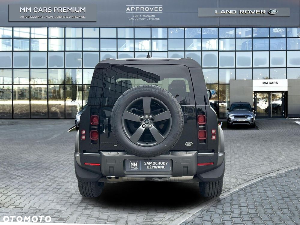 Land Rover Defender - 10