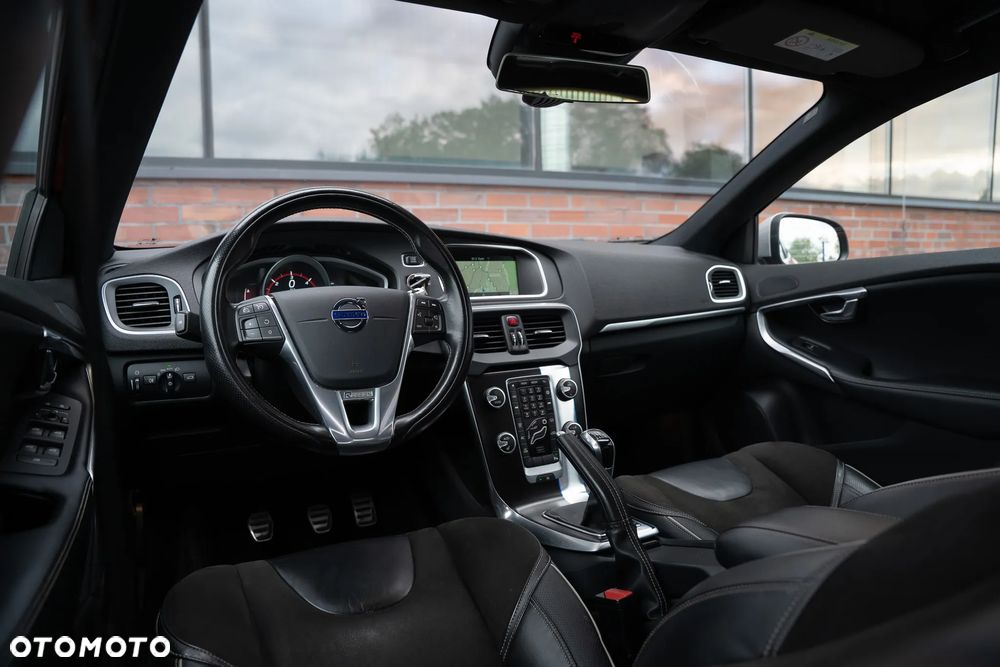 Volvo V40 D2 RDesign - 27