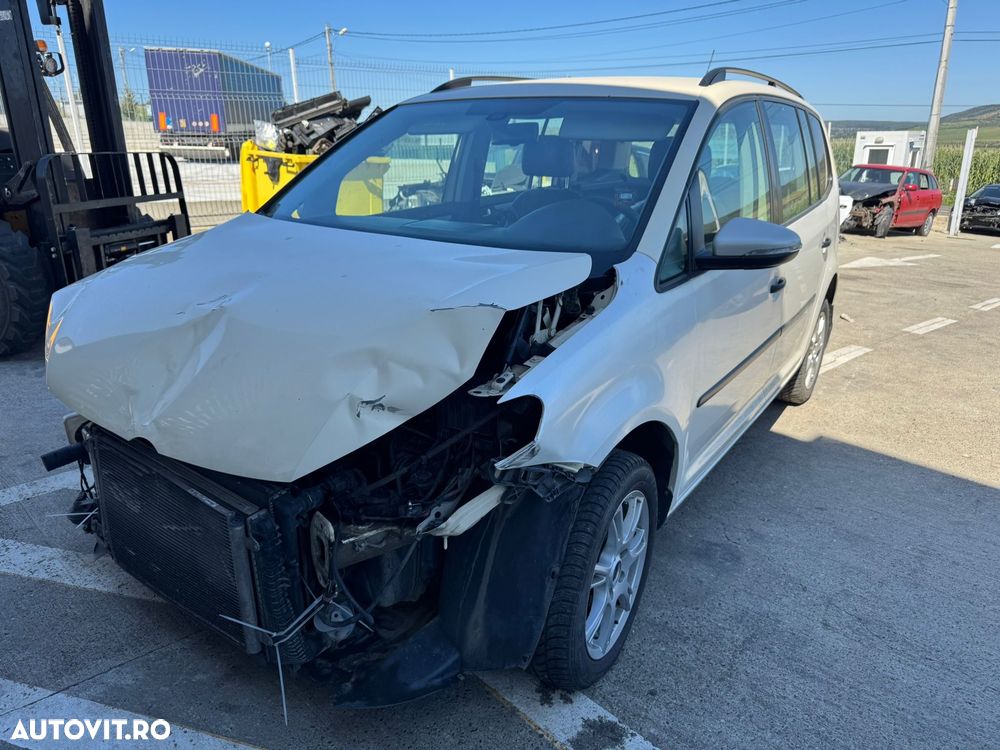 Dezmembrez / Dezmembrari / Piese / Accesorii Vw touran 2015 2.0 tdi cfhf dsg ppy stanga - 4