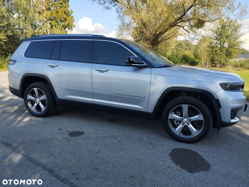 Jeep Grand Cherokee - 9