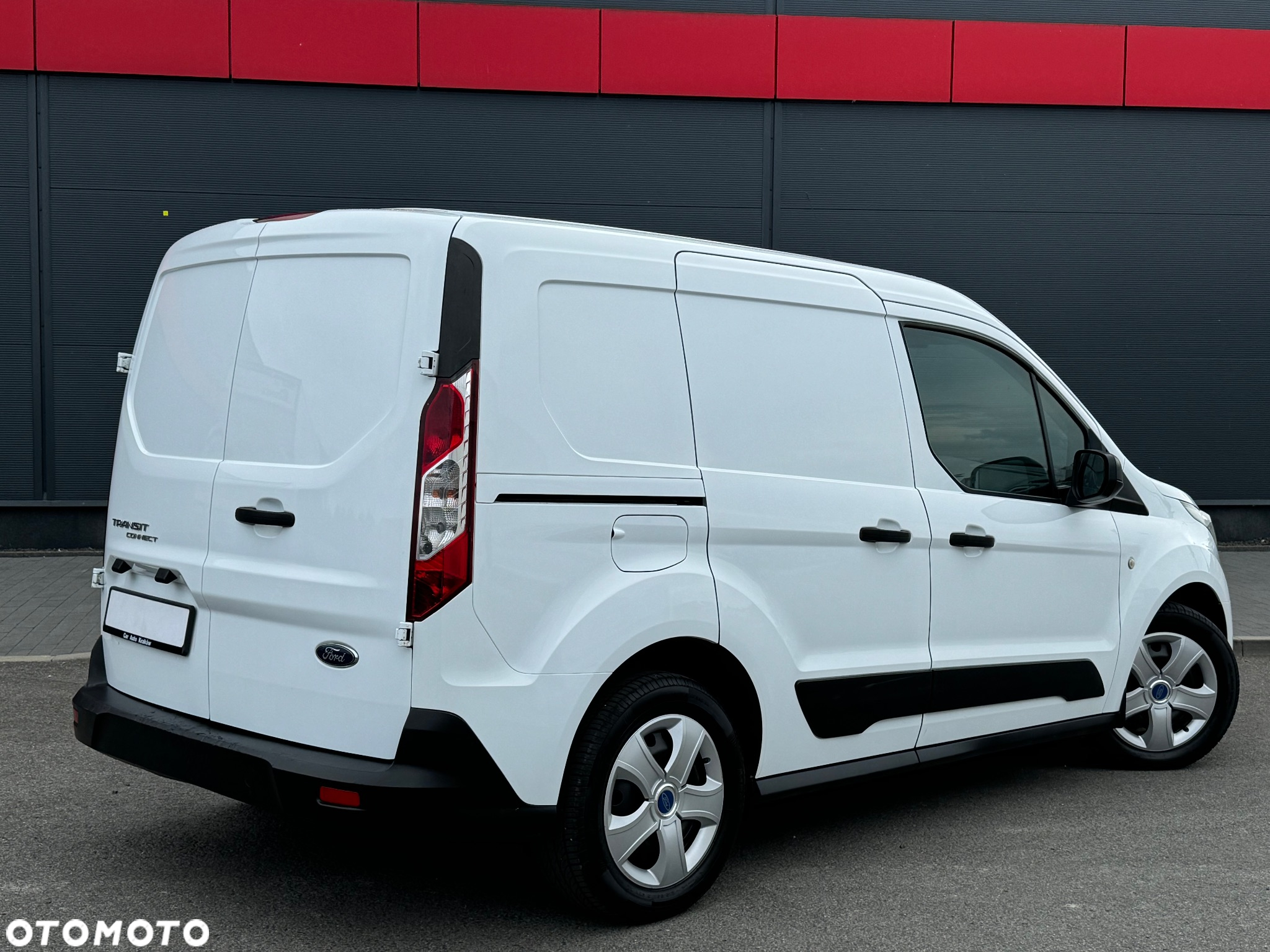 Ford Transit Connect - 4