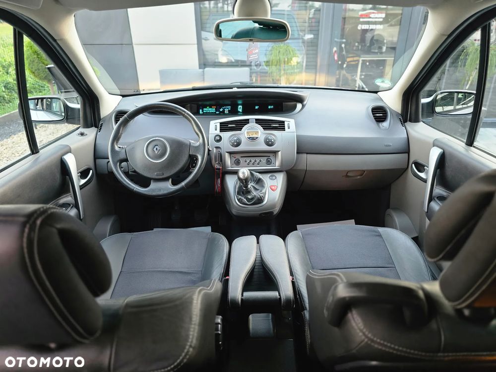 Renault Scenic 2.0 16V Luxe Expression - 26