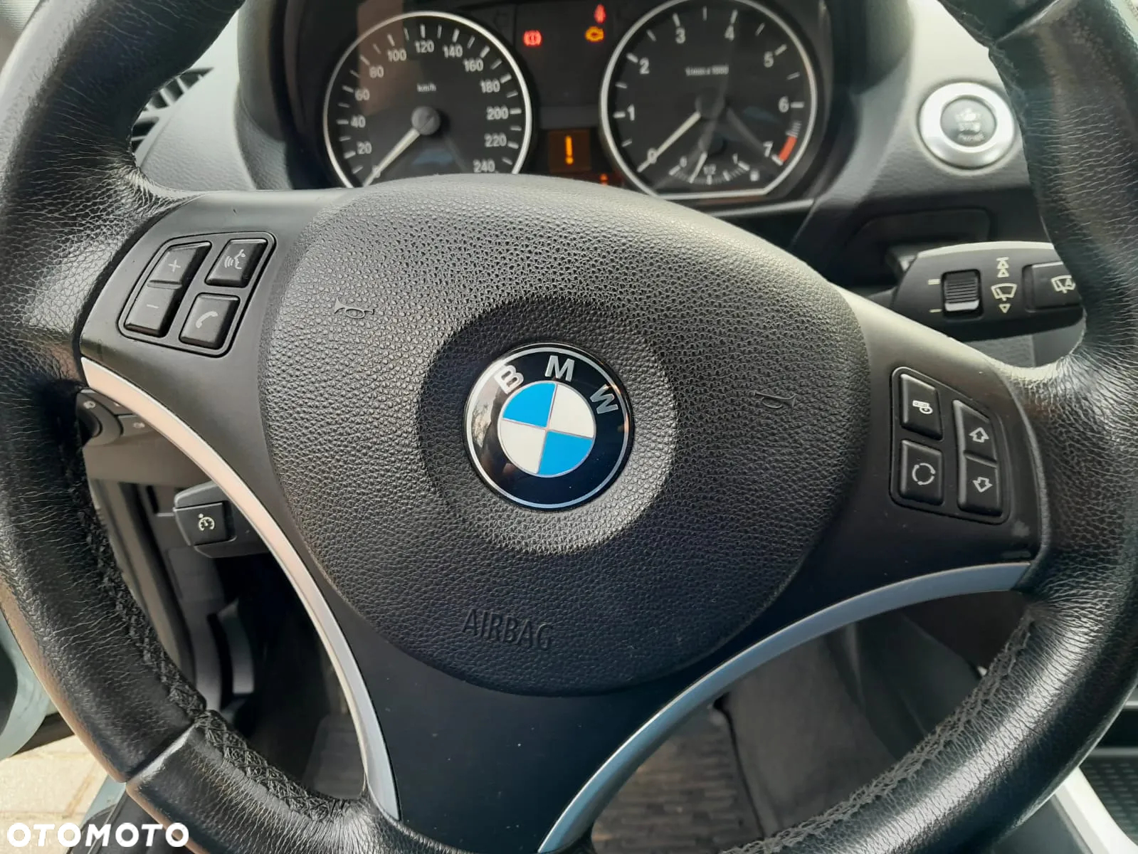 BMW Seria 1 118i - 20