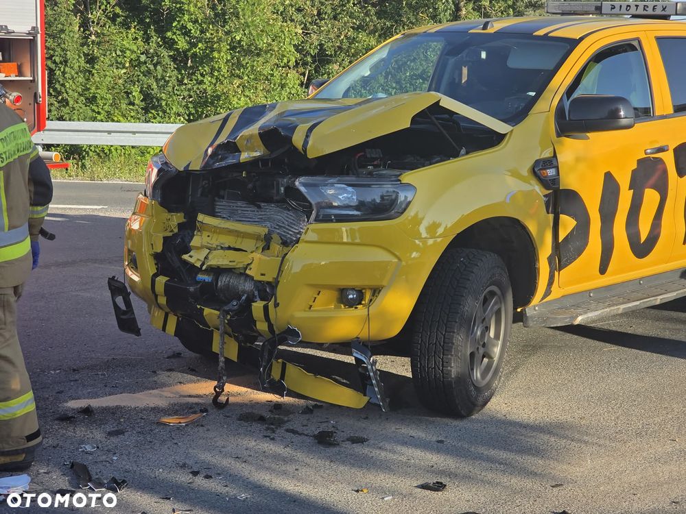 Ford Ranger 2.2 TDCi 4x4 DC XLT - 7