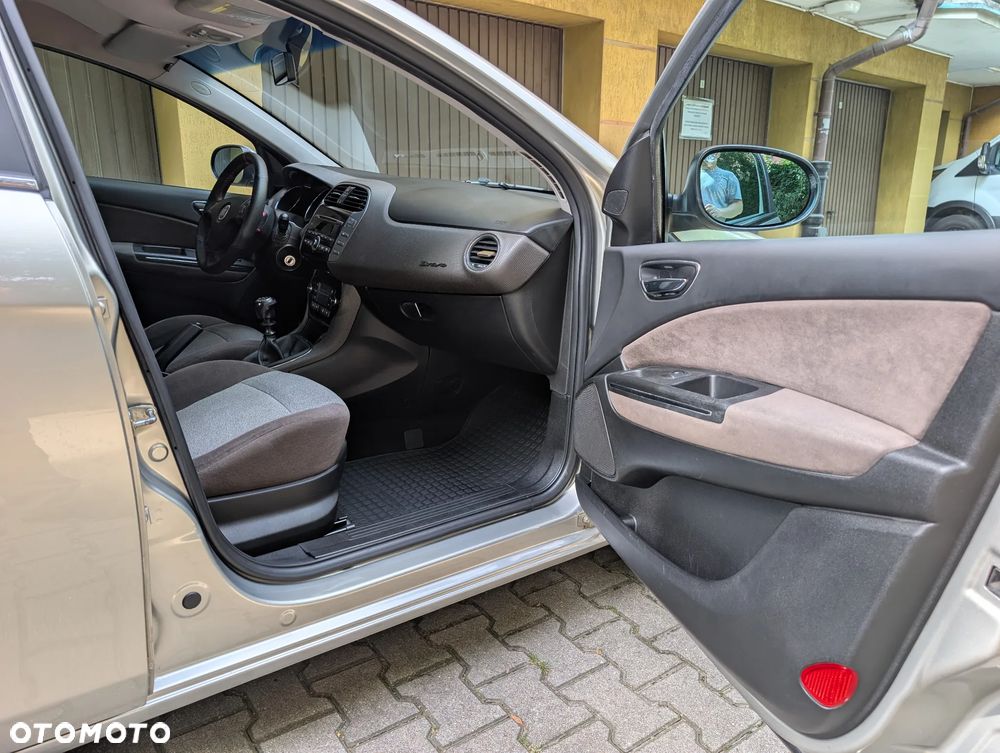 Fiat Bravo 1.9 Multijet Emotion - 11