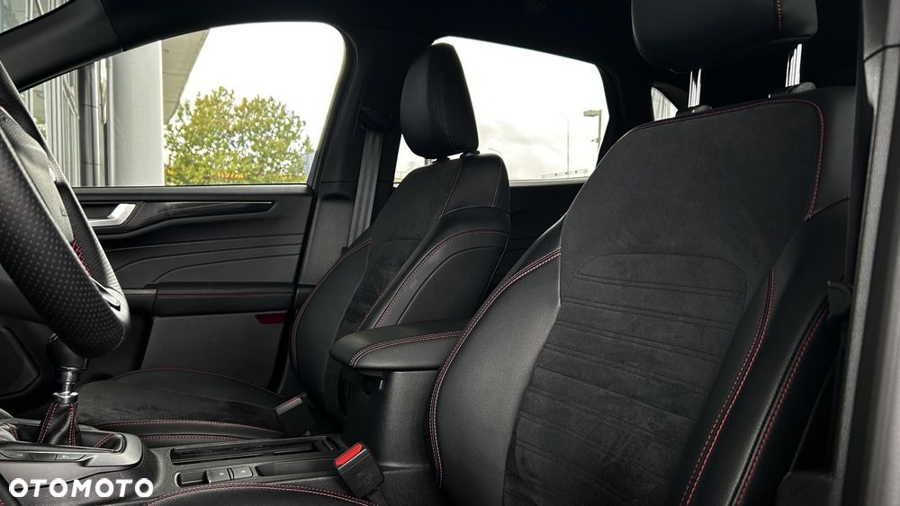 Ford Kuga - 11