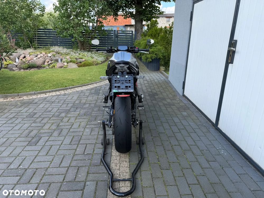 Kawasaki Z 650 - 9