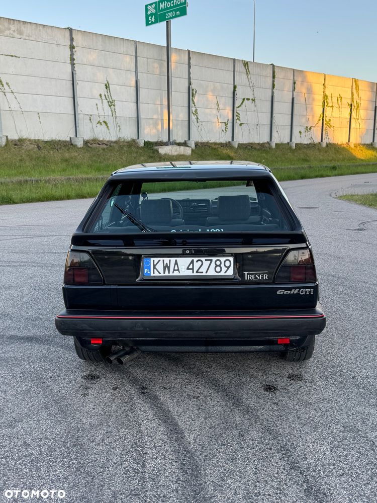 Volkswagen Golf 1.8 GT - 4