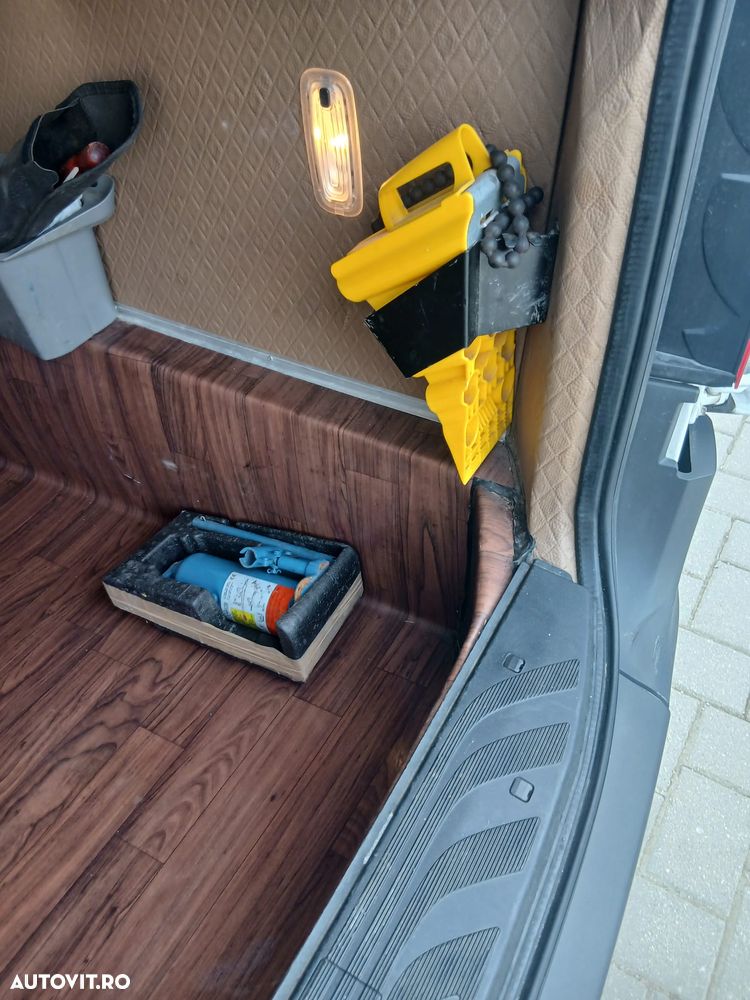 Mercedes-Benz SPRINTER 519 CDI - 20
