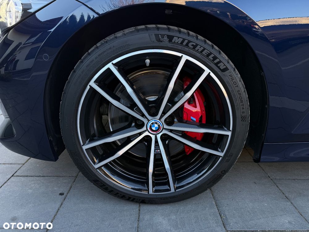 BMW Seria 3 M340i xDrive - 17