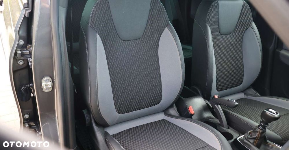 Opel Crossland X - 20