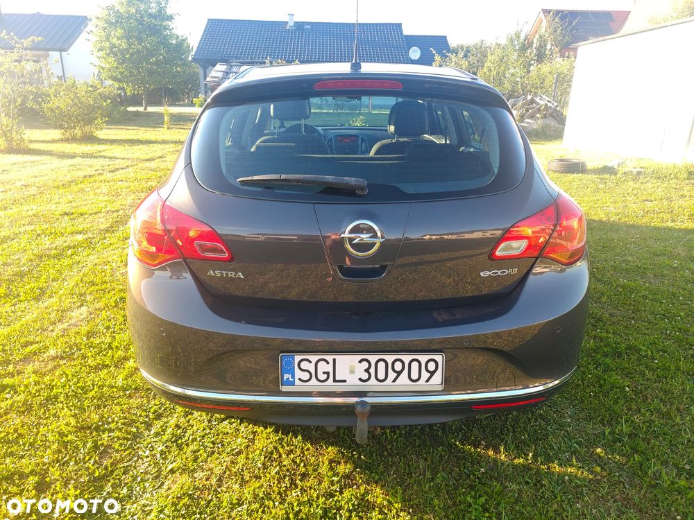 Opel Astra 1.3 CDTI Enjoy ecoFLEX - 2