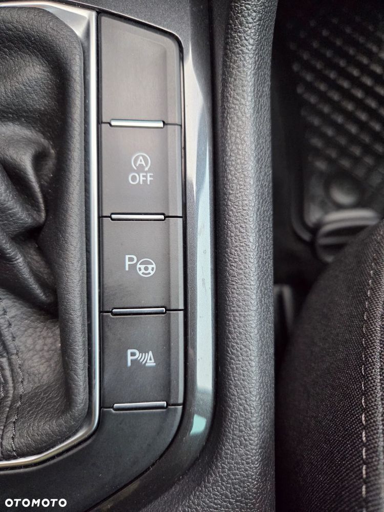 Volkswagen Tiguan 2.0 TDI SCR Elegance DSG - 21