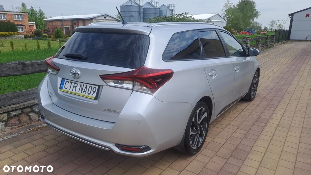 Toyota Auris - 6