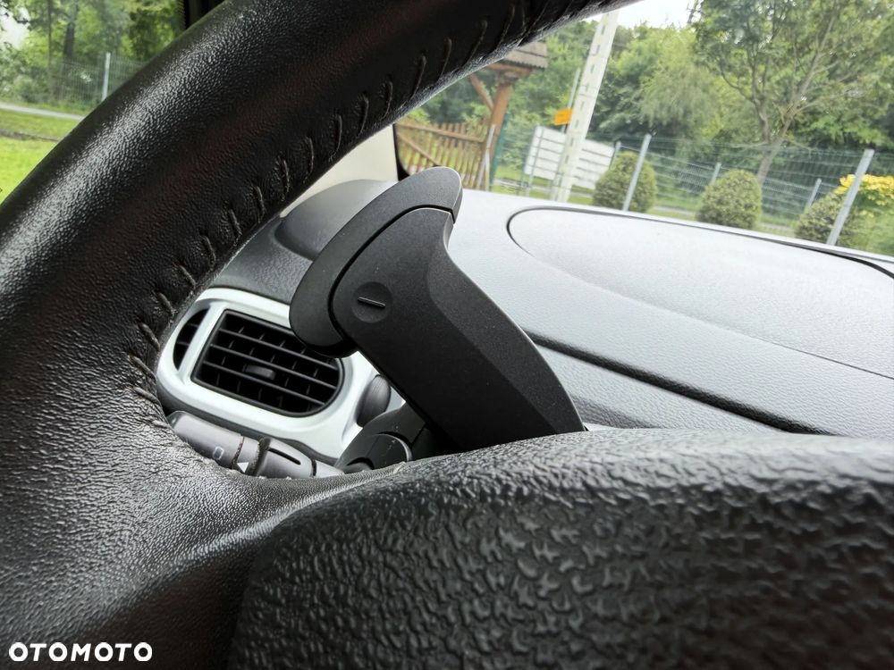 Renault Modus 1.6 16V ESP Privilege - 24