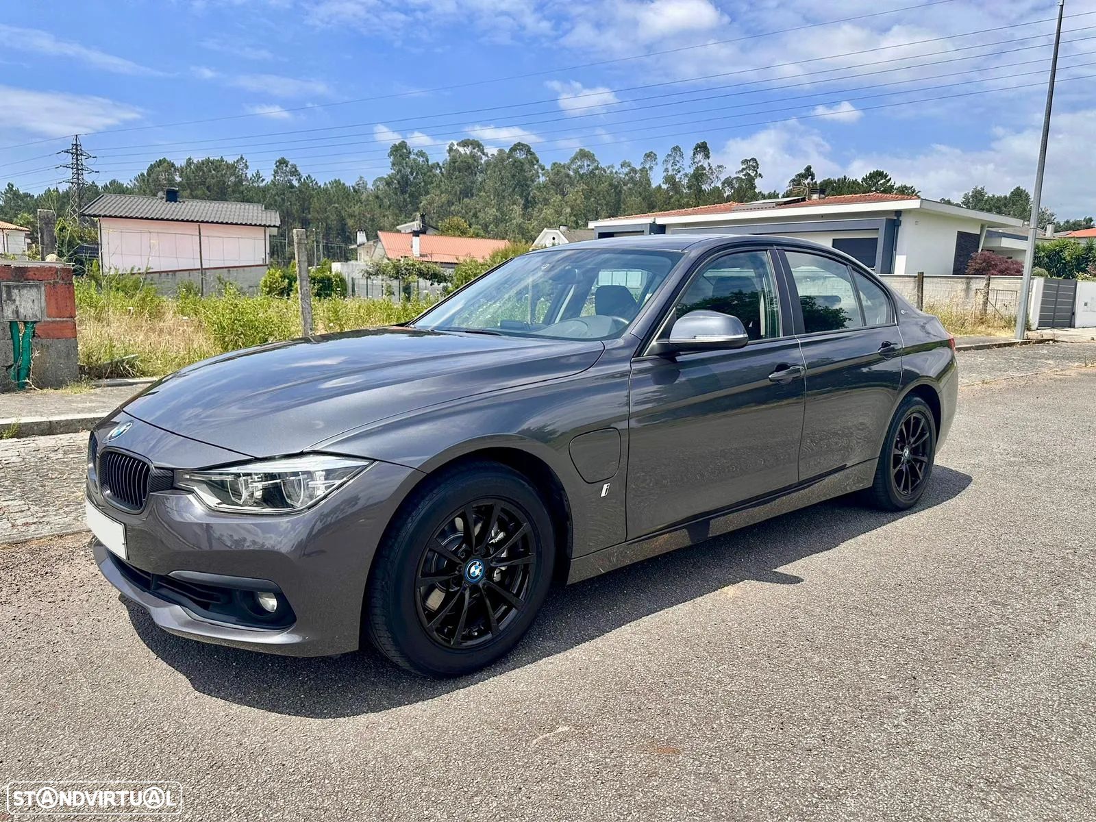 BMW 330 e iPerformance Advantage - 1