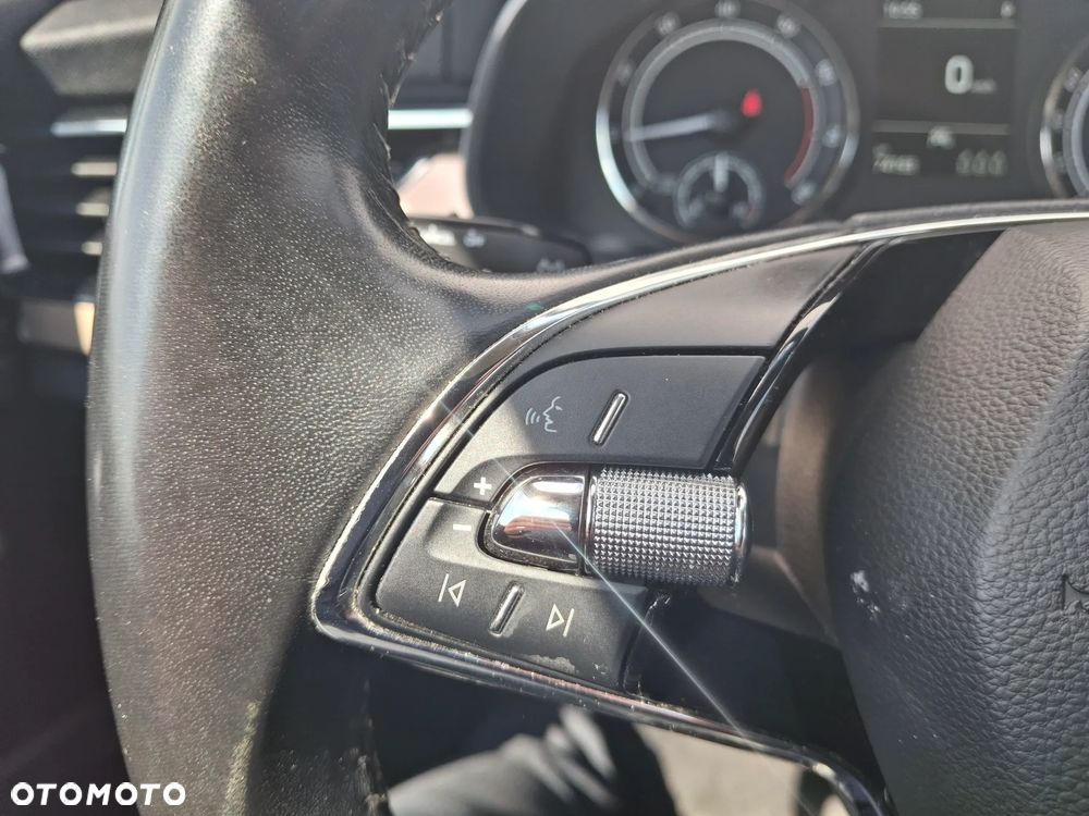 Skoda Kamiq 1.0 TSI Style DSG - 20