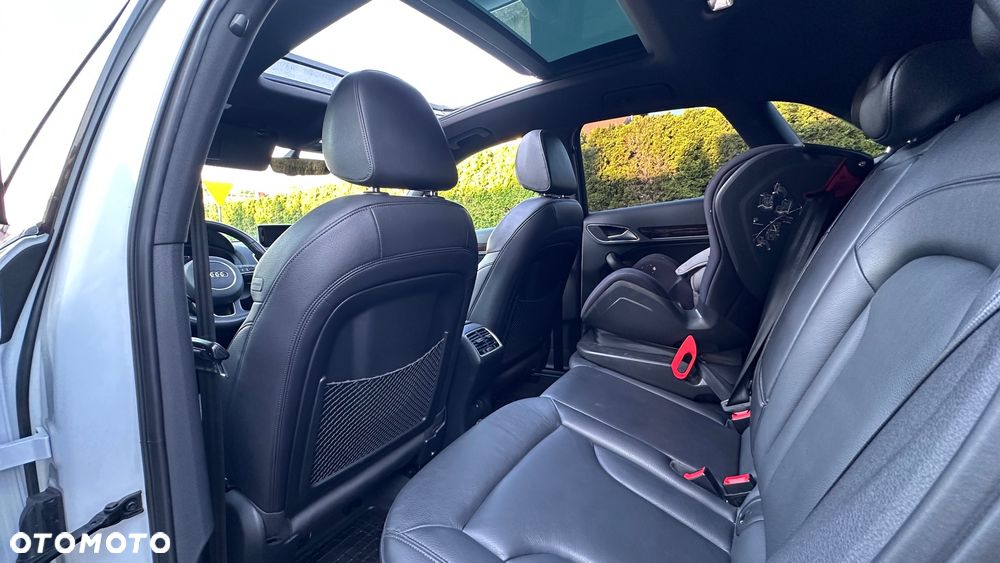 Audi Q3 2.0 TFSI Quattro S tronic - 14
