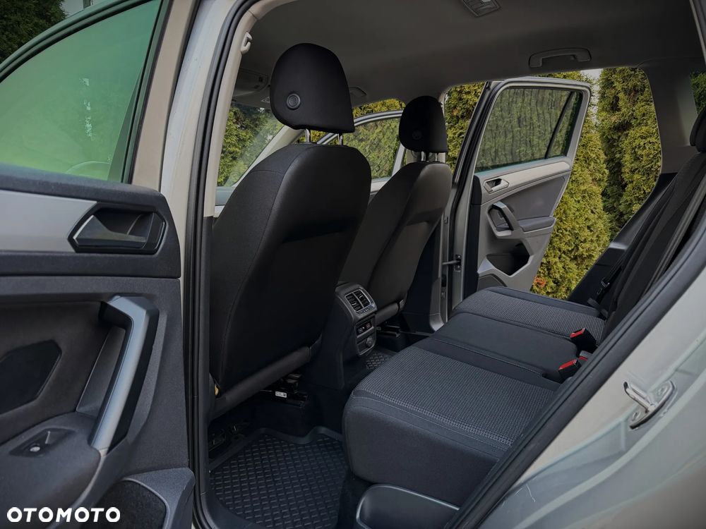 Volkswagen Tiguan 2.0 TDI SCR 4Motion (BlueMotion Tech) Comfortline - 27