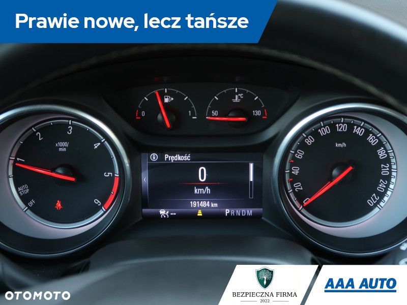 Opel Insignia - 12